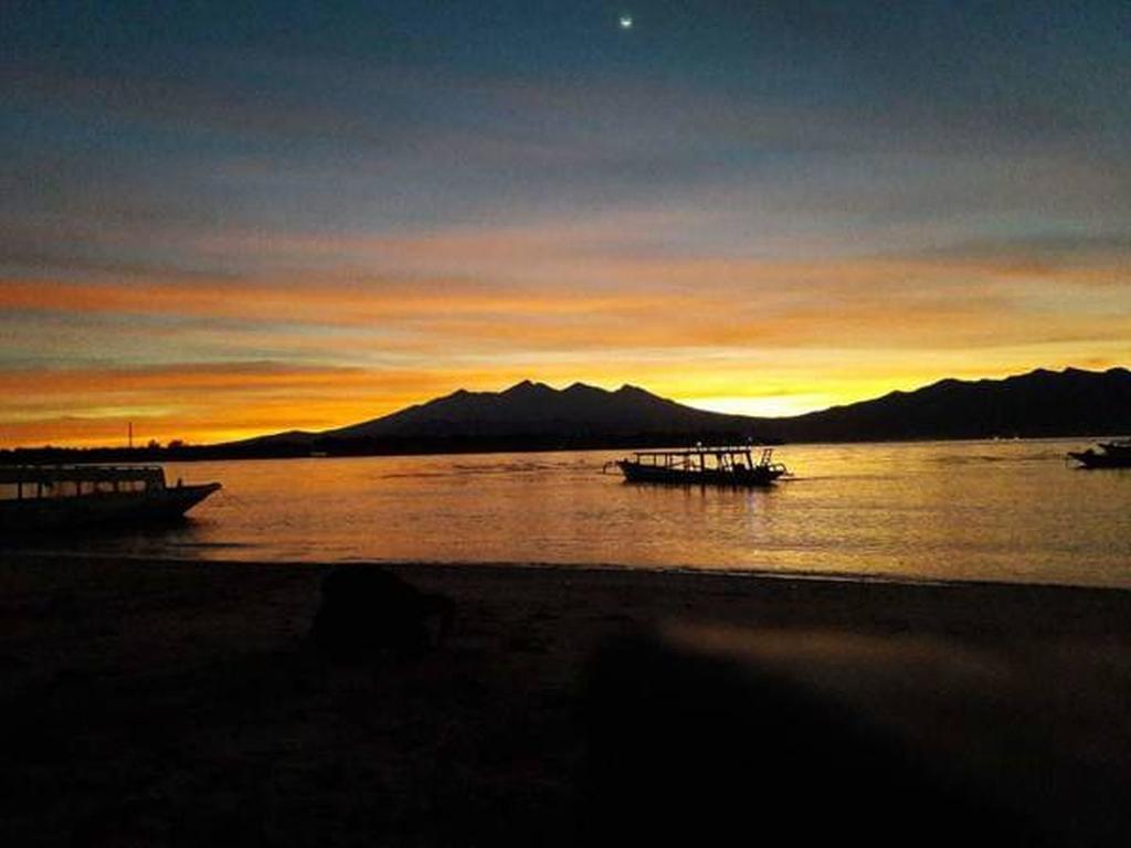 Отель Gili T Heaven Гили Траванган Экстерьер фото